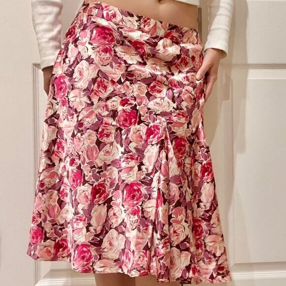 Banana Republic 100% Silk Long Floral Skirt - Picture 9 of 9